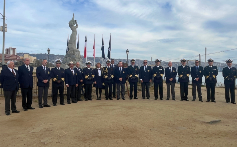 Liga Marítima de Chile y Armada conmemoraron el Día de la Familia Naval con emotiva ceremonia